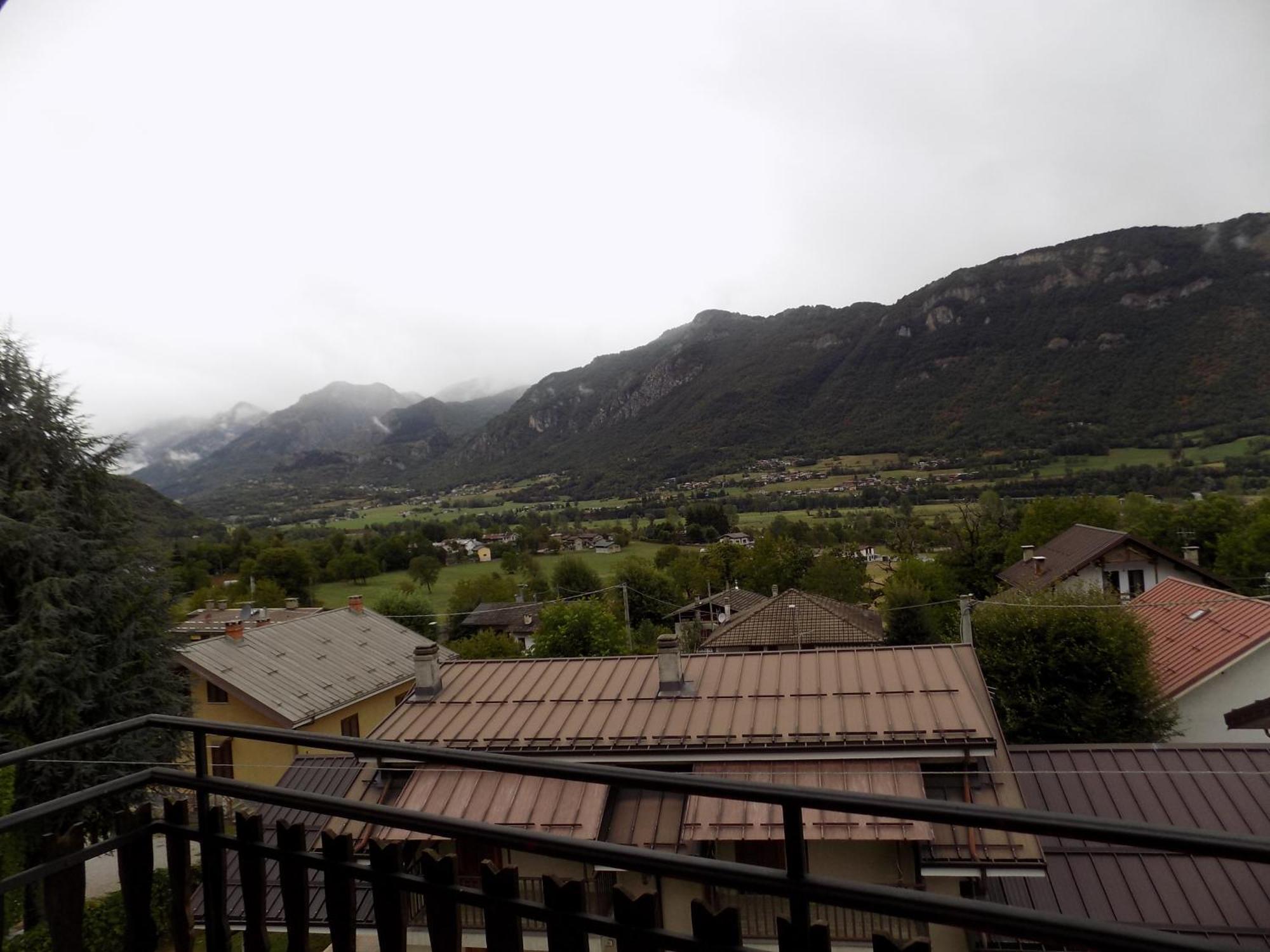 مبيت وإفطار ديمونتيه La Rocca Bianca المظهر الخارجي الصورة